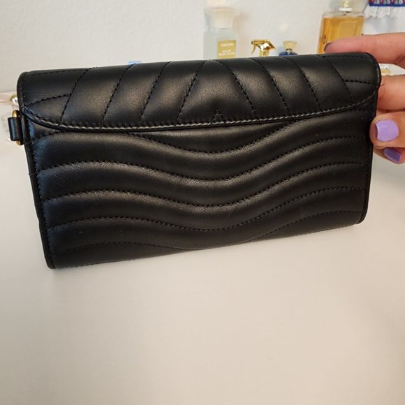 LOUIS VUITTON  Authentic. Love Lock  Wave Long Leather Wallet Black - Picture 7 of 9